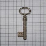 Sleutel gietijzer met pen 60 mm