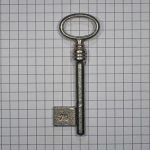 Sleutel gietijzer met pen 70 mm