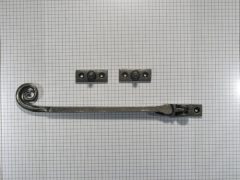 Raamuitzetter met krul, ijzer blank