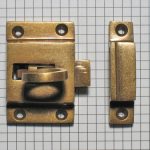 Raamknip, brons antiek