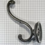 Hoed en jashaak ijzer blank