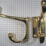 Hoed en jashaak messing