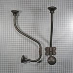 Hoed en jashaak, ijzer geroest met platte kop