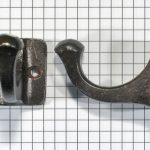 Kapstokhaak klein, ijzer geroest