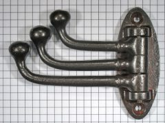 Kapstokhaak verstelbaar ijzer geroest