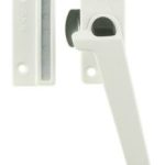 AXA Raamsluiting Met Nok en Drukknop Rechts wit