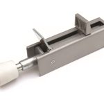 Deurvastzetter voetstift 30x122 mm zilvergrijs