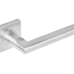 Intersteel deurklink Hoek 90° plat op vierkant rozet rvs