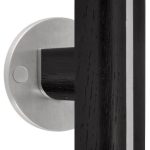 Deurklink PIET BOON PBT22/50 mat rvs/Eikenhout zwart