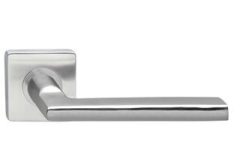 Intersteel enkele deurklink Hoek 90° Plat op vierkant rozet rvs