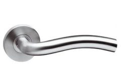 Intersteel enkele deurklink rechts Lisa op rond rozet rvs