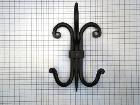 Dubbele hoed- en jashaak ijzer zwart