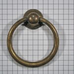 Ringgreep messing antiek diam. 50 mm