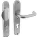 Veiligheidsbeslag PC72 met kerntrek beveiliging geveerd greep/kruk SKG3 rvs