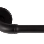 Deurklink NOUR EV100/64 op Rozet mat zwart