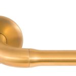 Deurklink NOUR EV100/64 op Rozet PVD mat Goud