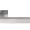 Deurklink SQUARE LSQI-G op rozet mat rvs