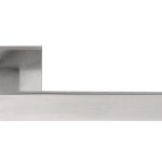 Deurklink SQUARE LSQII-G op rozet mat rvs