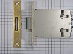 Insteekslot 50 mm met rechthkge messing voorplaat (zonder sleutel)