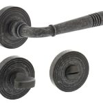 Intersteel deurklink Helena op rozet met WC-sluiting oud grijs