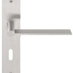 Deurklink op schild Sleutelgat EDGY EGP220N mat rvs
