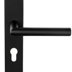 Deurklink op schild Cilindergat BASIC LBII-19P13Y72 mat zwart