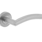 Intersteel deurklink Lisa/hoek 90° op rozet 500 serie rvs