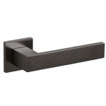 Olivari deurklink Diana op rozet antraciet mat titaan PVD