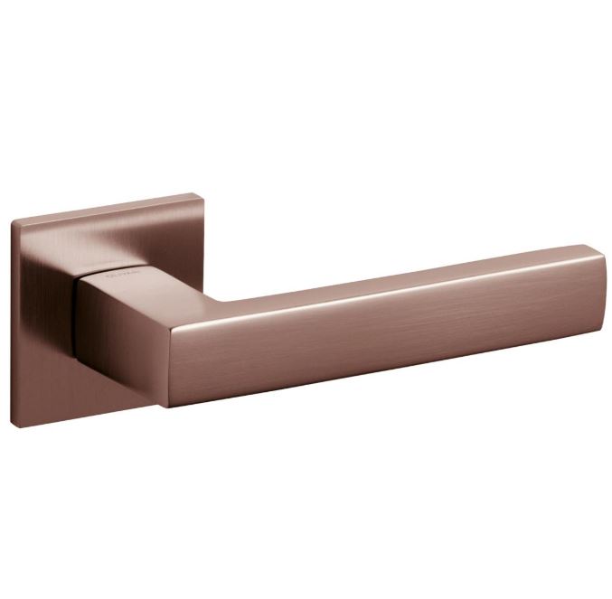 Olivari deurklink Planet Q op rozet brons mat titaan PVD