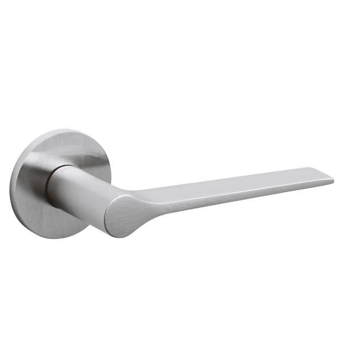 Olivari deurklink Lama L op rozet chroom mat