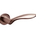 Olivari deurklink Onda op rozet brons mat titaan PVD