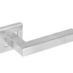 Intersteel deurklink Vierkant op rozet vierkant dubbel geveerd rvs