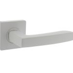 Intersteel deurklink Minos op vierkant rozet wit