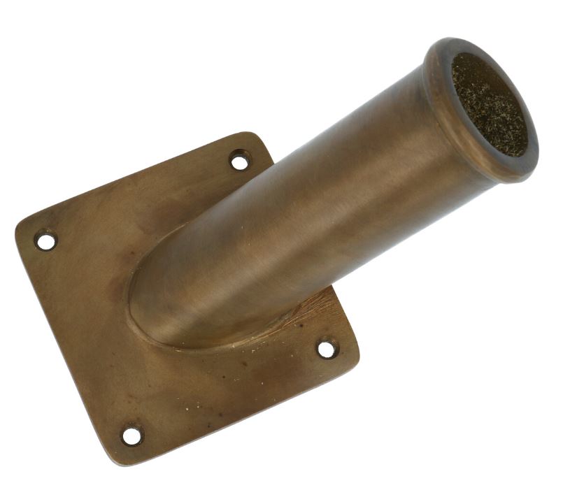 Vlaggenstokhouder met achterplaat messing Antiek