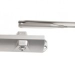 Deurdranger Dorma TS 68 met schaararm zilverkleur