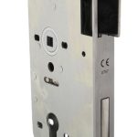 P+E Dag- en nachtslot PC72 DIN rechts met rvs geborstelde voorplaat 235x20mm