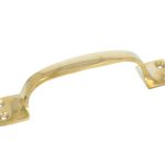 Handgreep op vierkante voet 131 mm messing ongelakt