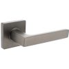 Intersteel deurklink Hera op vierkant rozet antraciet grijs