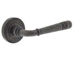 Intersteel deurklink Helena op rozet oud grijs