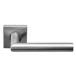 Deurklink Basis Twee op geveerd rozet mat rvs