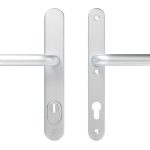 AXA Oval Plus Smal veiligheidsbeslag PC92 SKG3 met kerntrekbeveiliging kruk/kruk