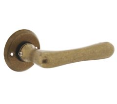 Intersteel deurklink Trento met rozet ø50x5mm messing getrommeld