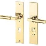 SKG3 PC72 kruk/kruk op schild Bauhaus Links + kerntrekbeveiliging messing ongelakt