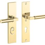 SKG3 PC72 kruk/kruk op schild Bauhaus Rechts + kerntrekbeveiliging messing ongelakt