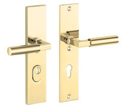 SKG3 PC72 kruk/kruk op schild Bauhaus Rechts + kerntrekbeveiliging messing ongelakt