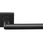 Deurklink BASIC LBII-19BSQR53 op geveerd rozet mat zwart
