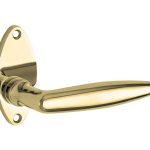 Deurklink op rozet Dudok/elips messing ongelakt