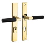 SKG3 PC72 kruk/kruk op smalschild Bauhaus ebben Rechts + kerntrekbeveiliging messing ongelakt