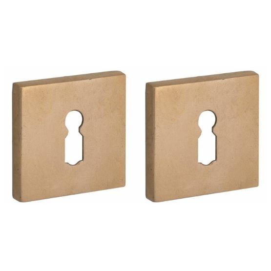 Set van twee Sleutelplaatjes Bauhaus verdekt messing antiek