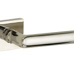 Deurklink op geveerd rozet verdekt Padania glans nikkel